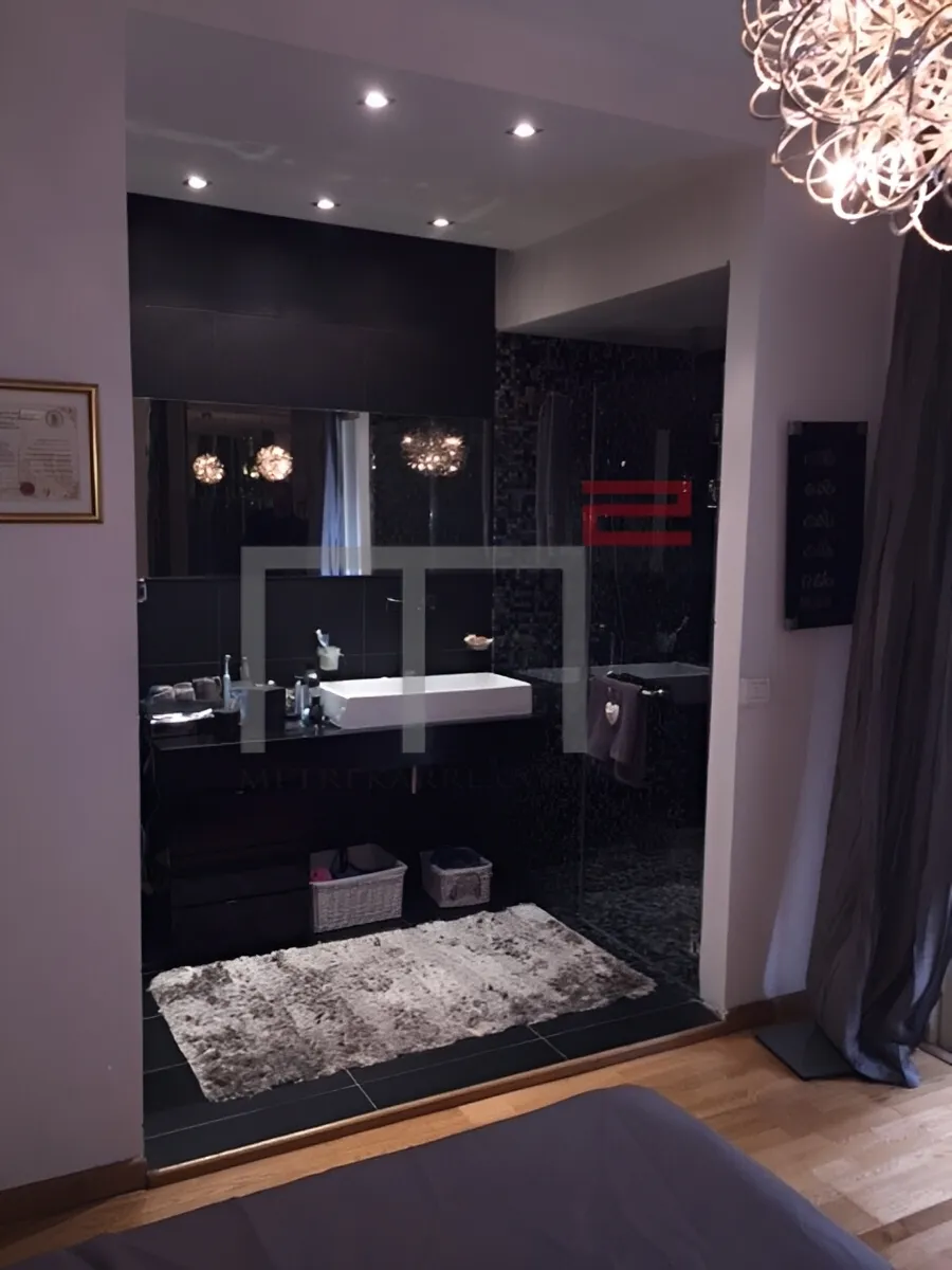 Apartment for rent in Achrafieh