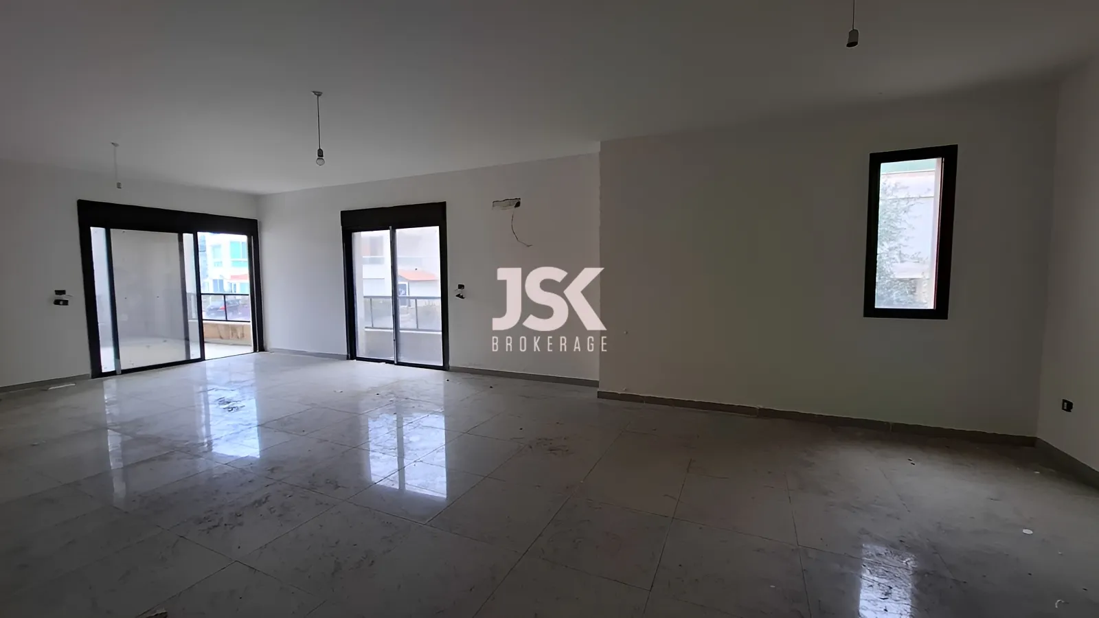 Apartment for Sale in Aamchit