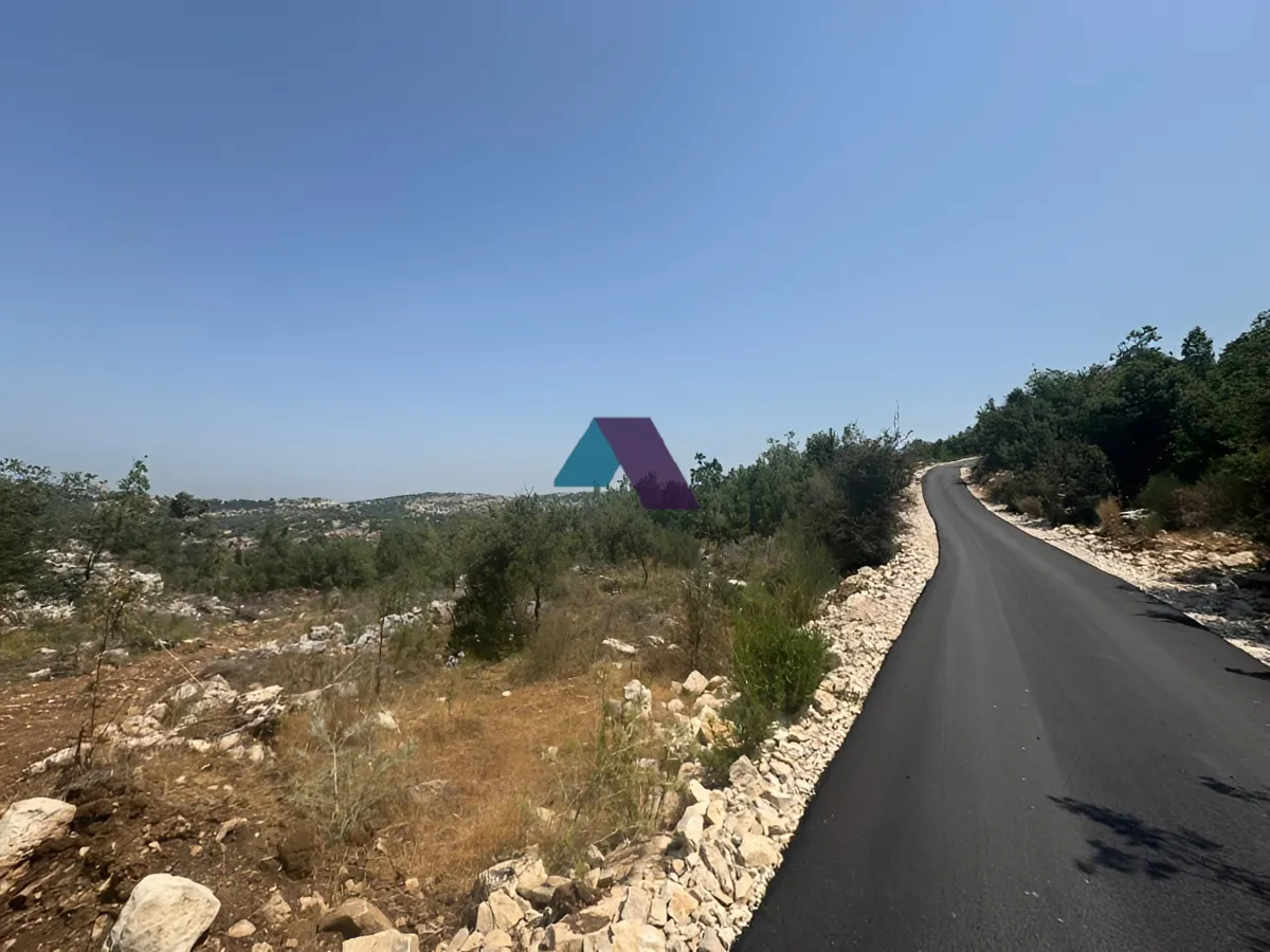Land for Sale in Mechmech