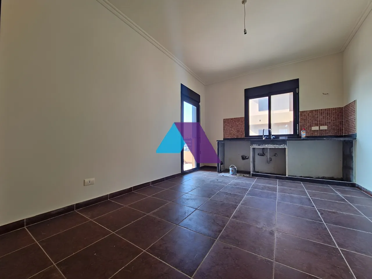 Apartment for Sale in Halat