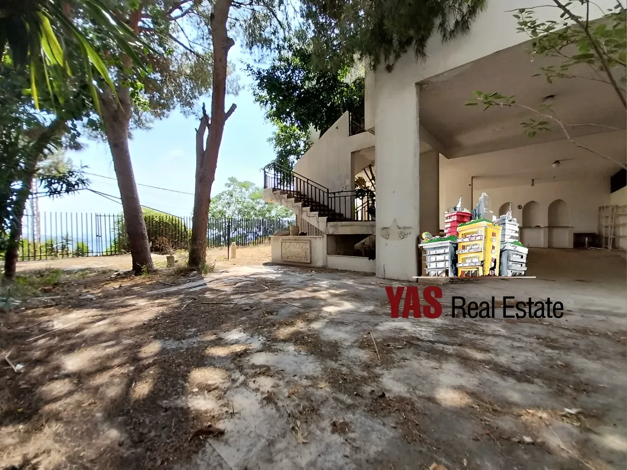Villa for Sale in Adma