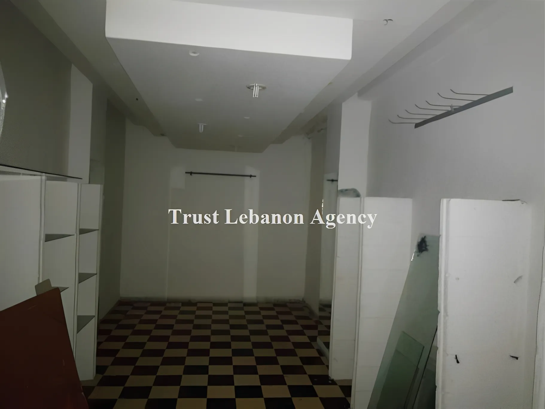 Shop for sale in Baabda, Ain Al Remmeneh