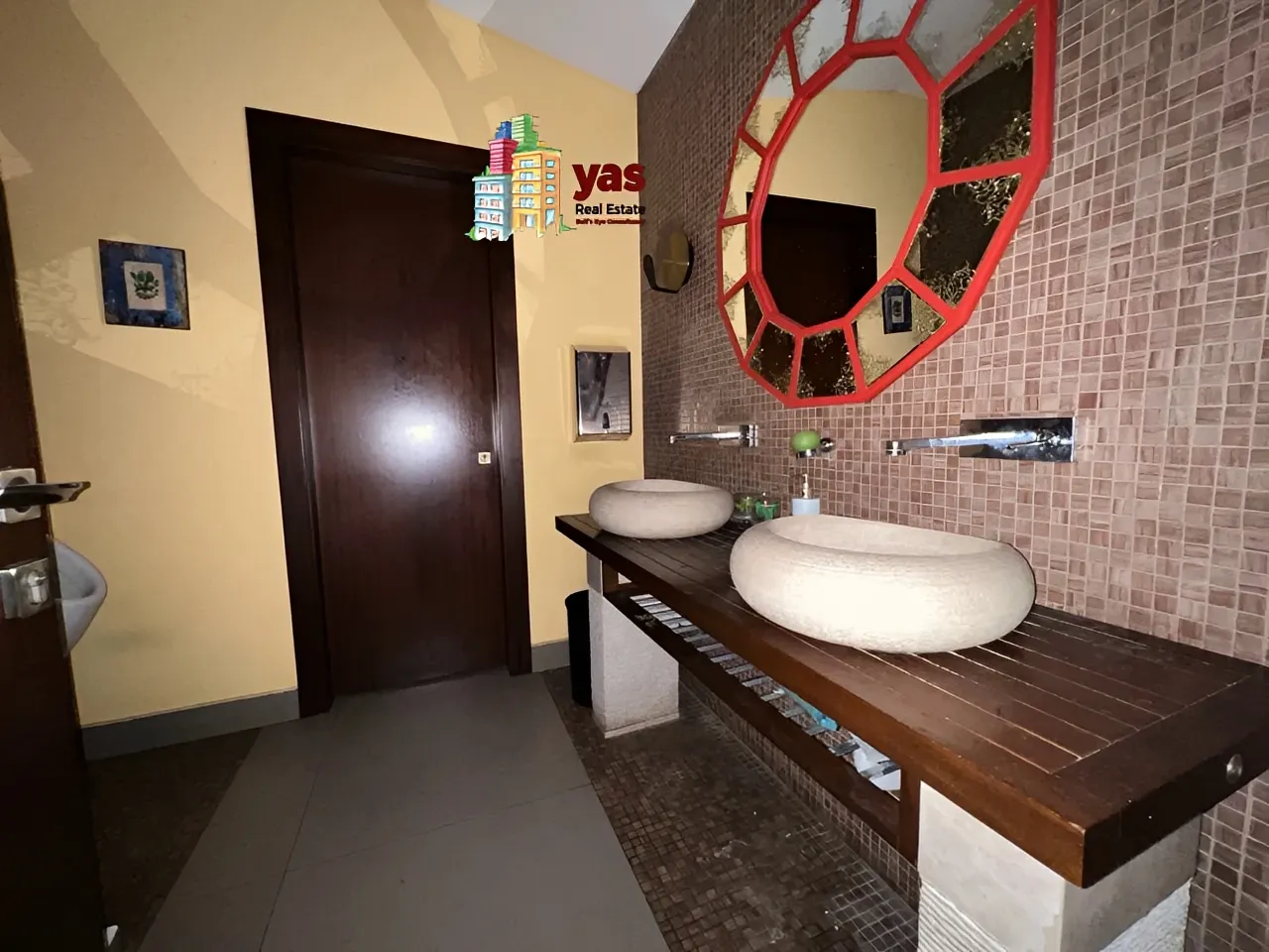 Restaurant for rent in Kaslik