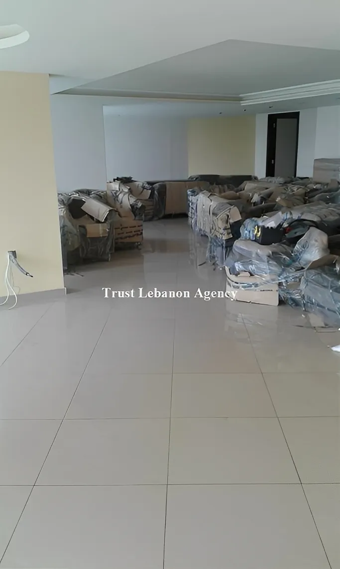 Commercial Property For Sale in Keserwan, Maameltein