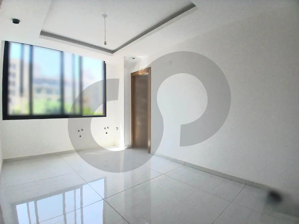 Apartment for Sale in Forn El Chebbak