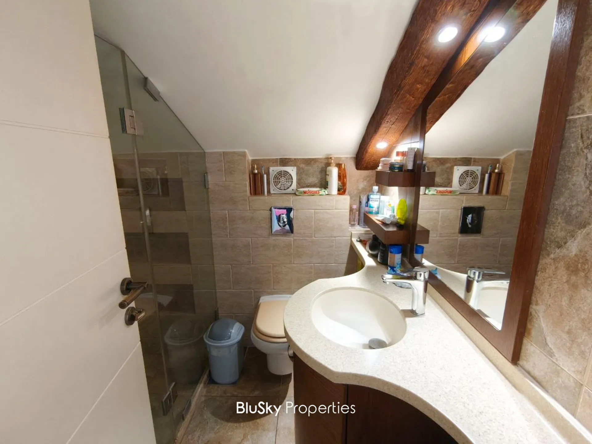 Apartment for sale in Rabweh, beirut, lebanon