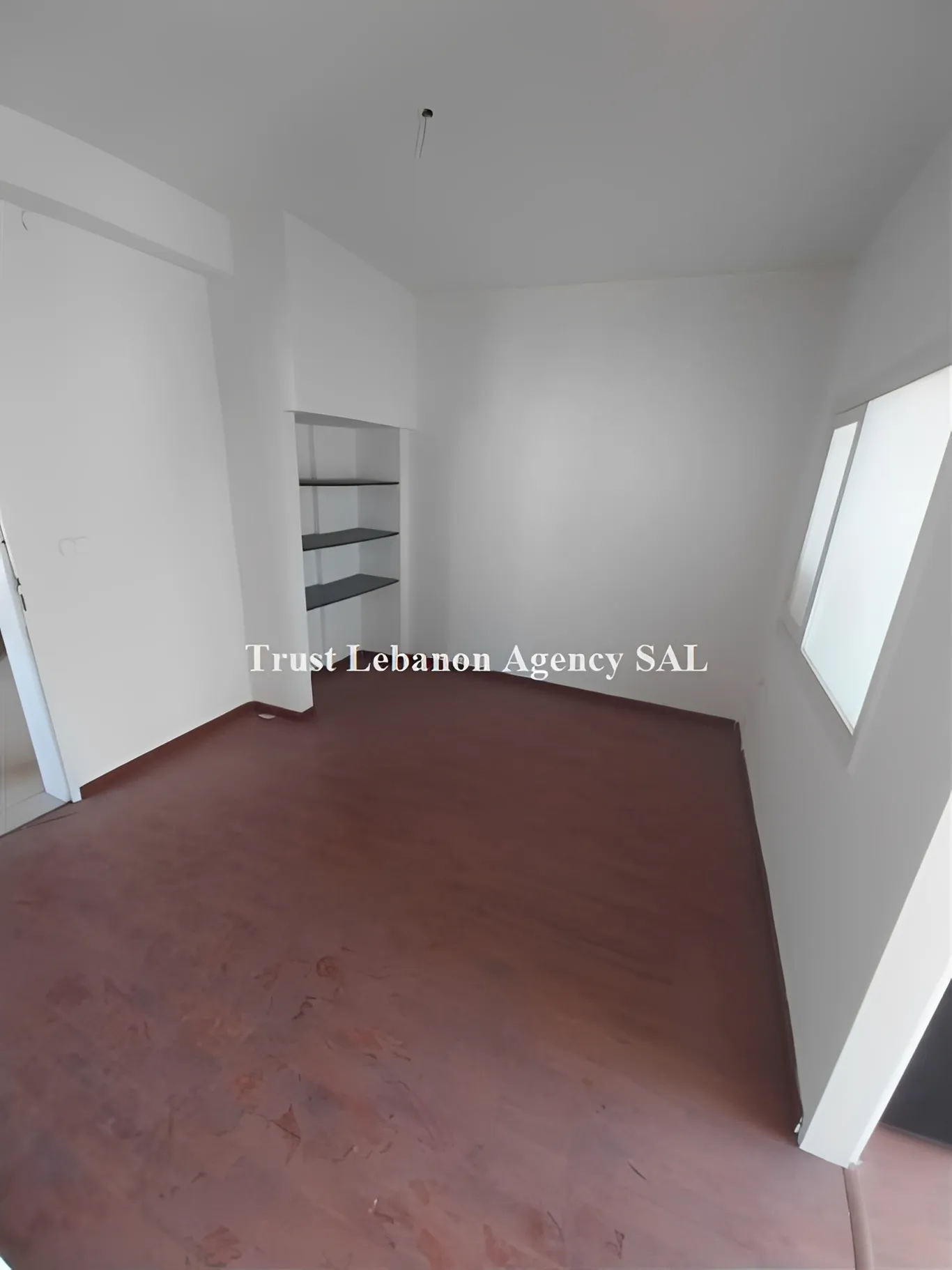 Office for rent in Beirut, Adliyeh
