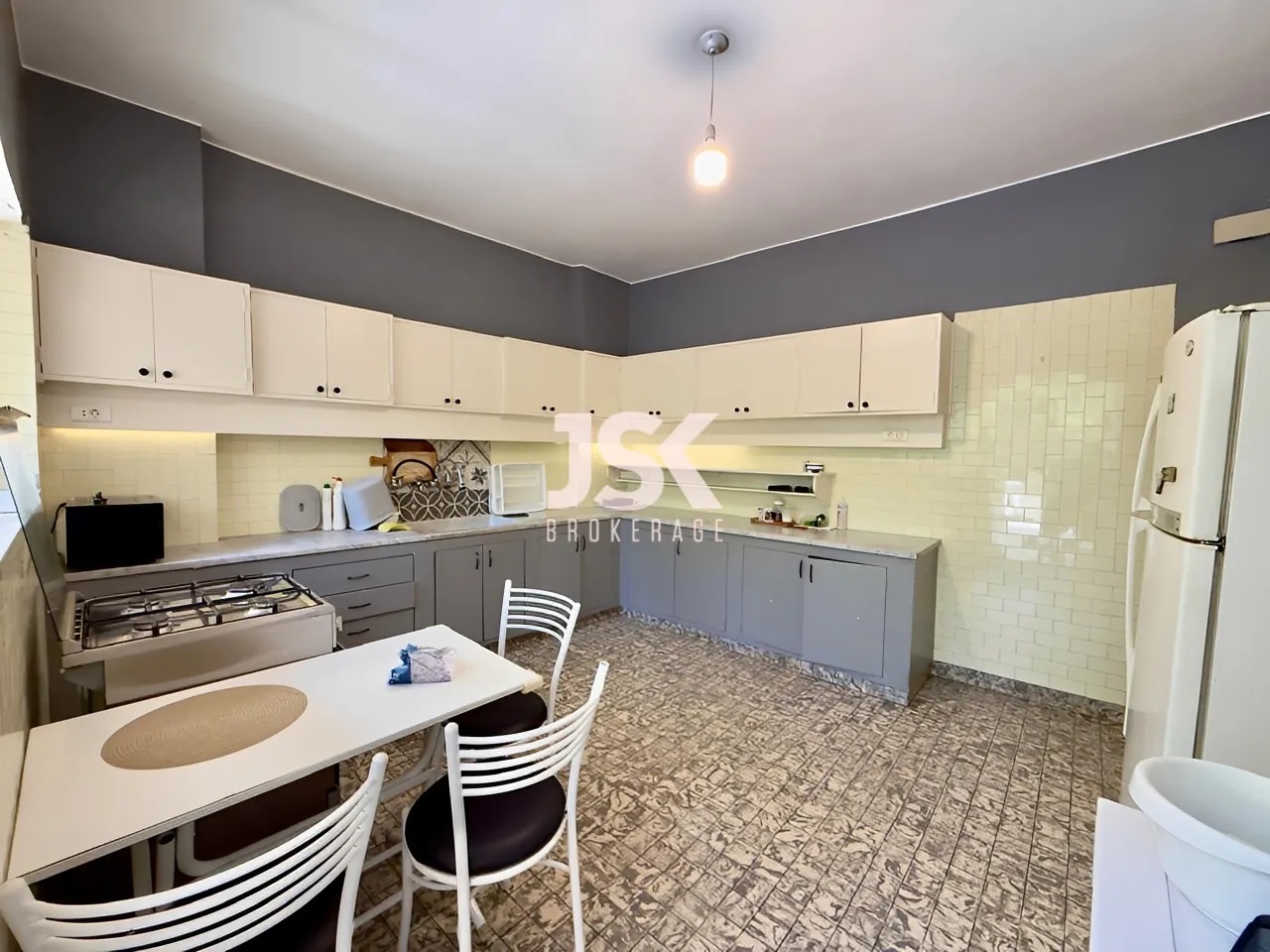Apartment for Sale in Achrafieh