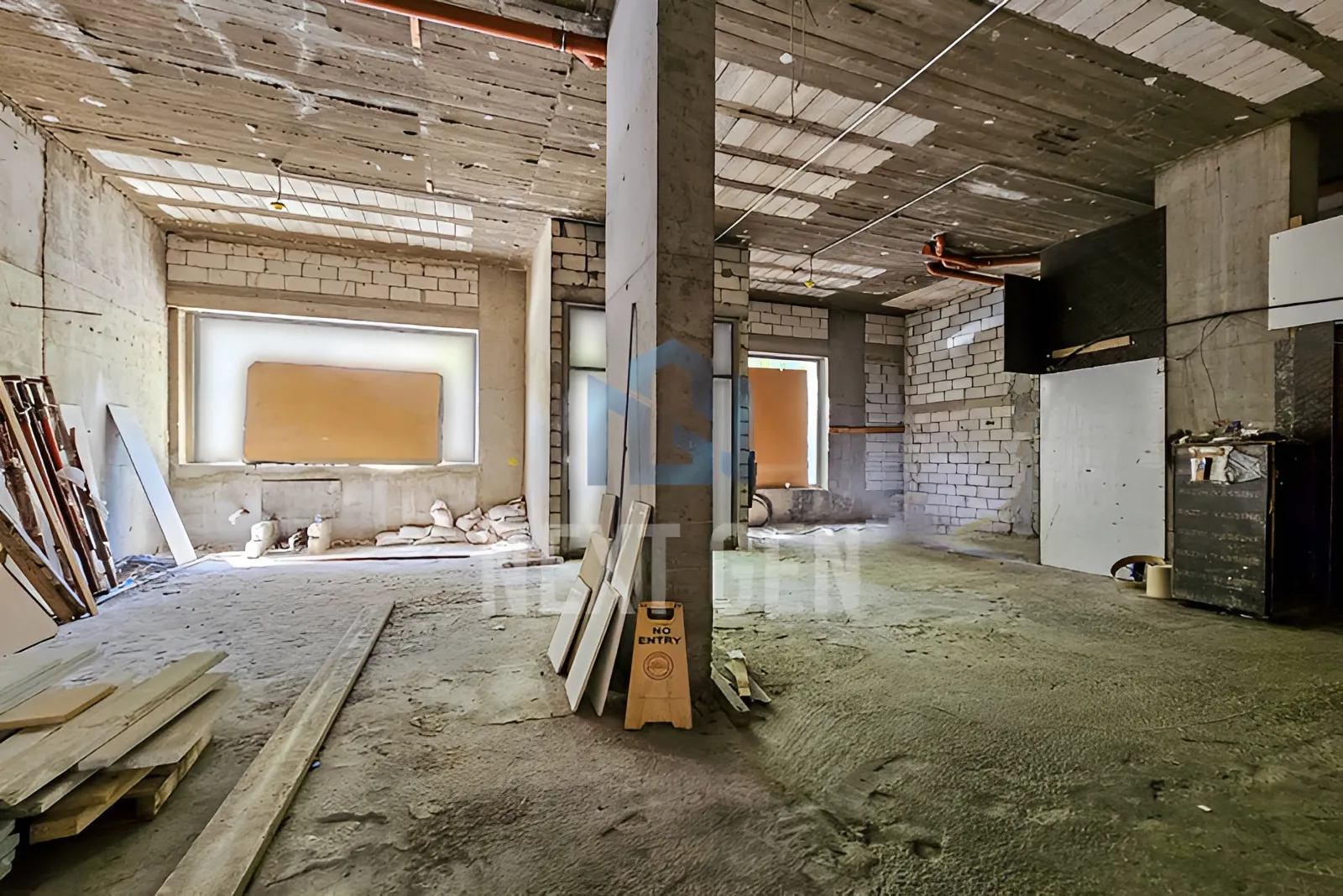 Shop for Rent in Downtown