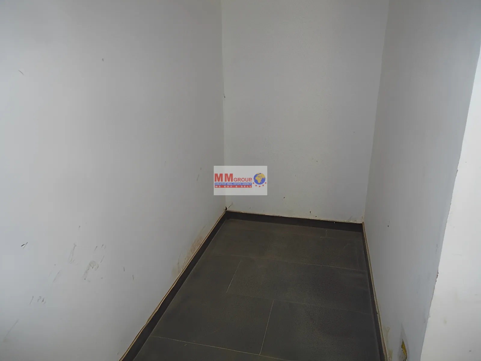Apartment for Sale in Mansourieh - 3 bed, 4 bath