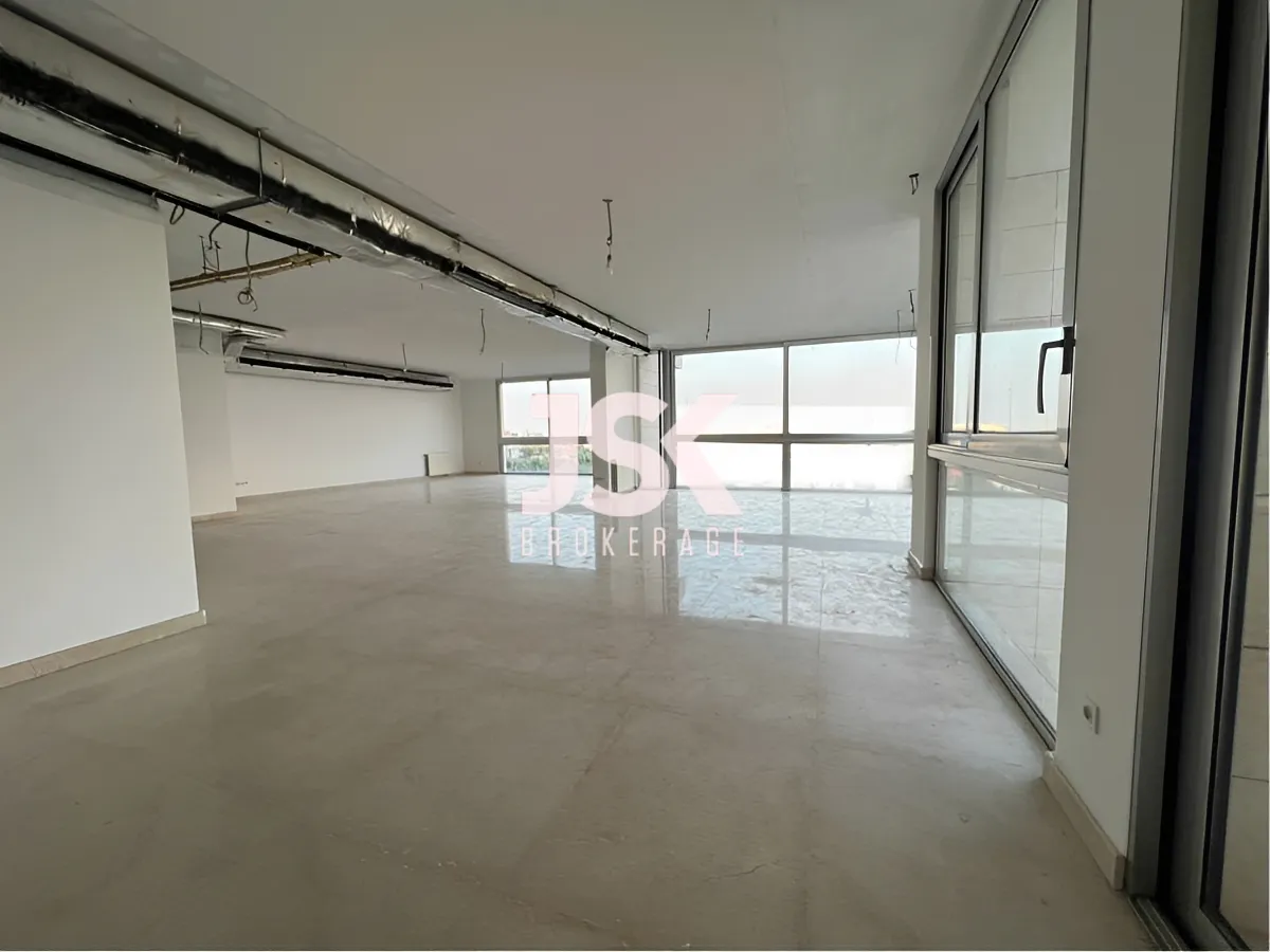 Apartment for Sale in Downtown, beirut - 4 bed, 5 bath