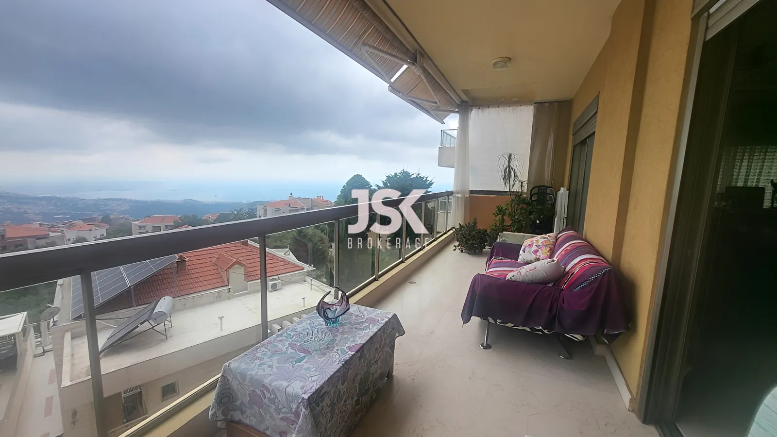 Apartment for Sale in Ballouneh