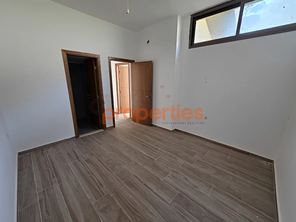 Apartment for Sale in Baabdat