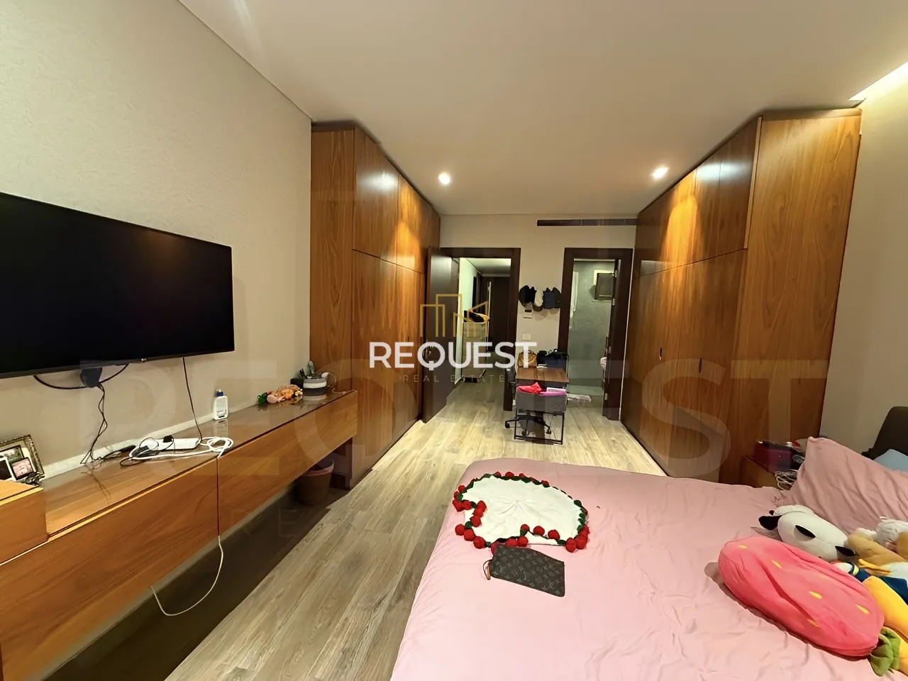 Apartment for rent in Spears, beirut, lebanon