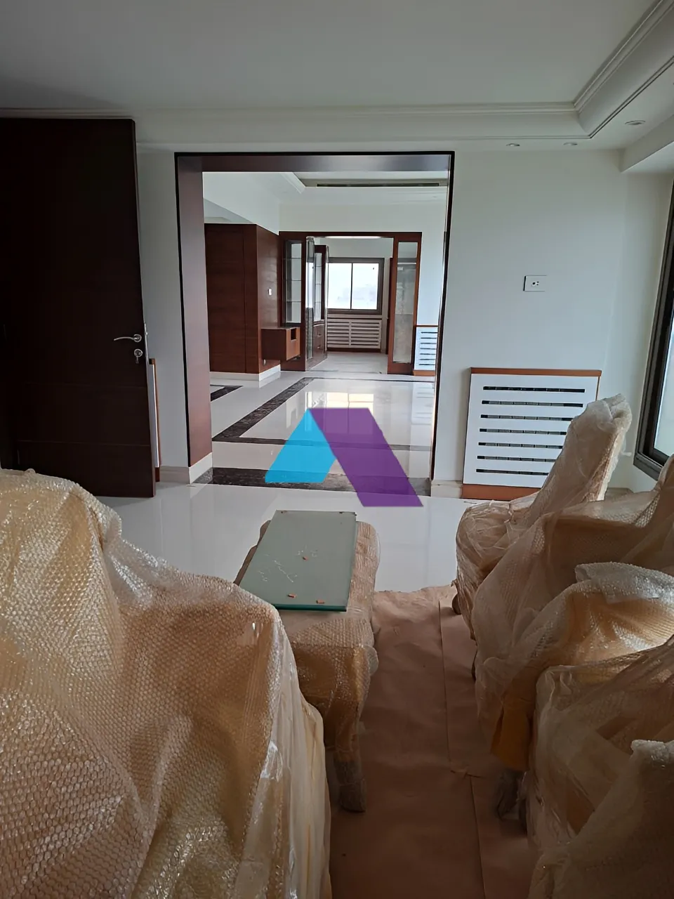 Apartment for Sale in Achrafieh - 4 bed, 4 bath
