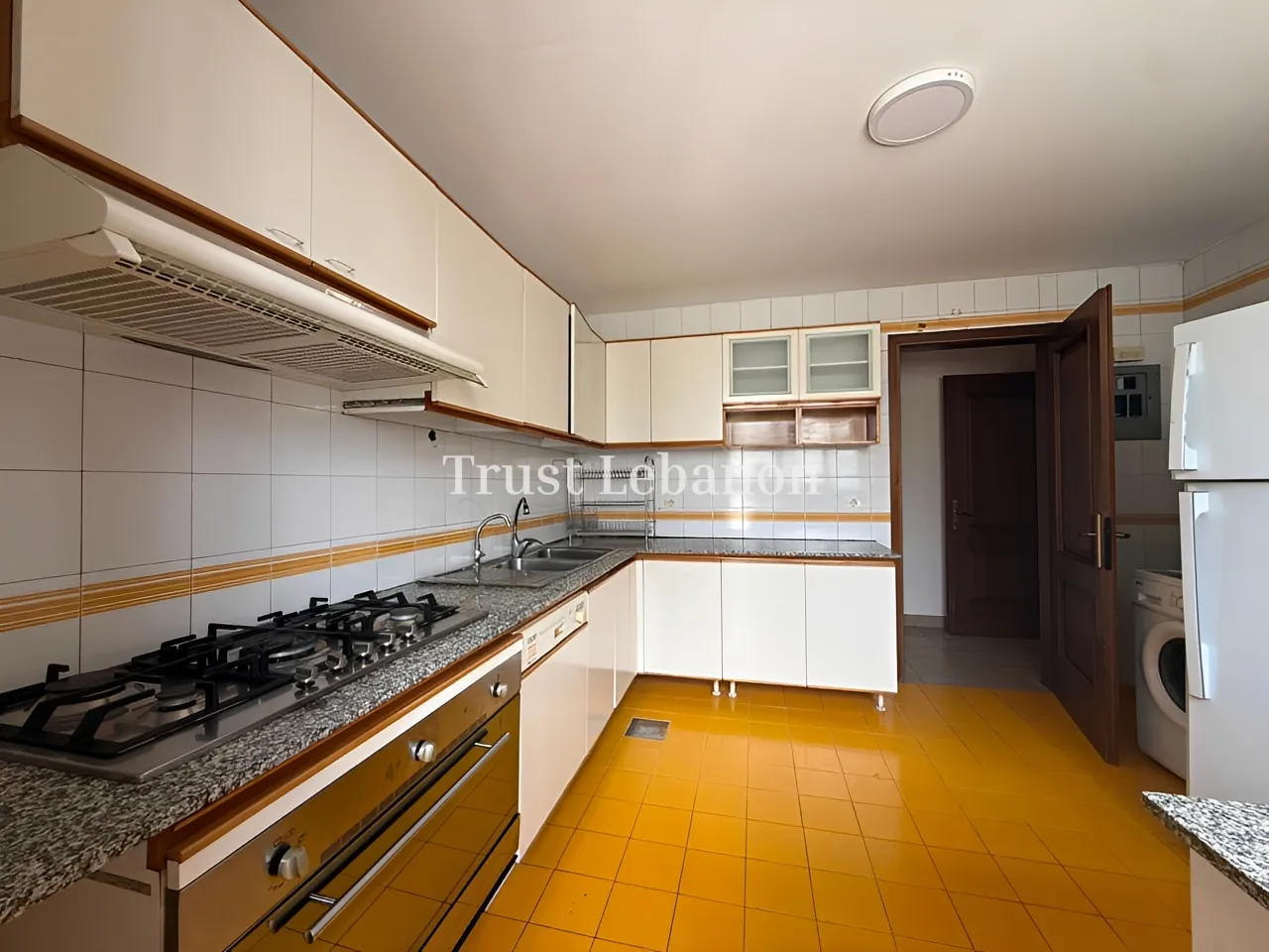 Apartment for rent in Broummana, Lebanon - 2 bed, 2.5 bath