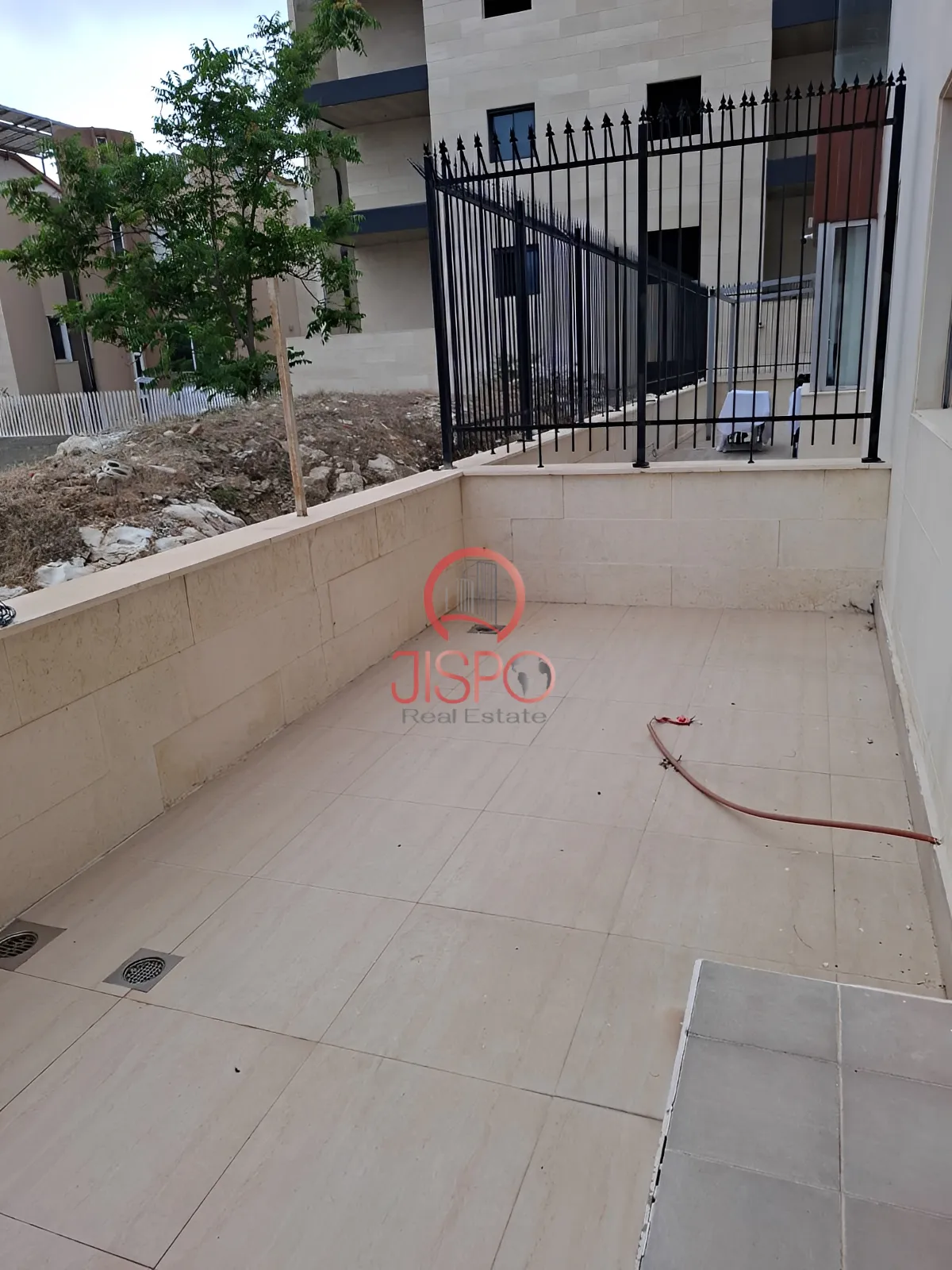 Apartment for Sale in Zouk Mikael