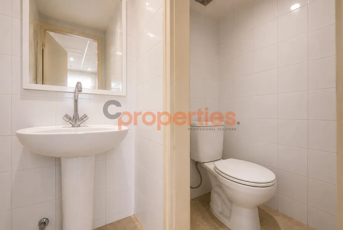 Office for Rent in Hamra