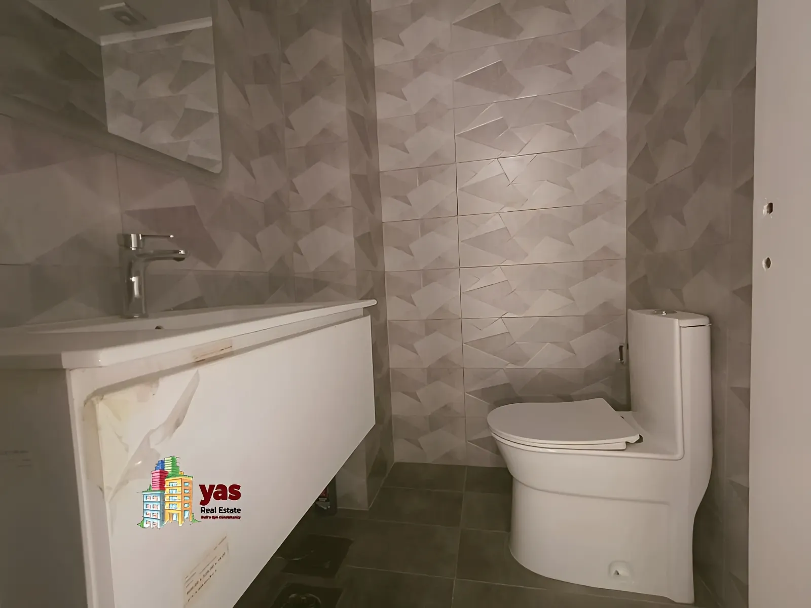 Apartment for Sale in Beit El Chaar - 3 bed, 3 bath
