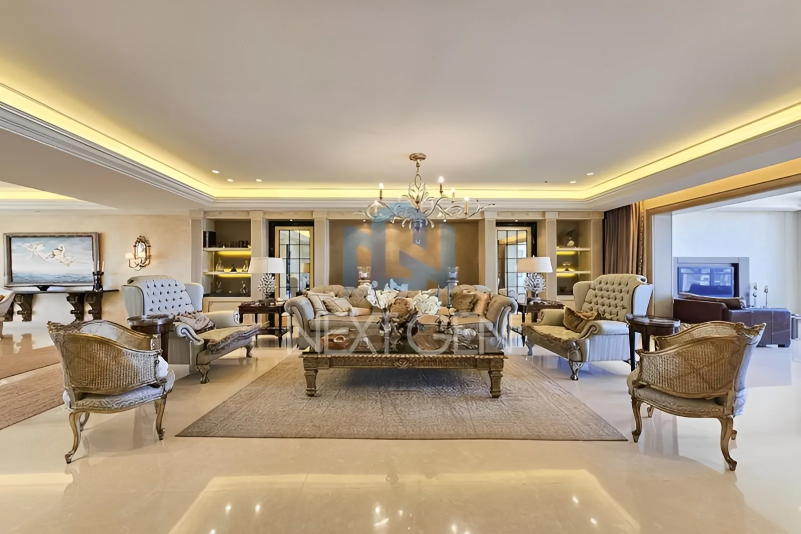 Apartment for Sale in Ras Beirut - 3 bed, 5 bath