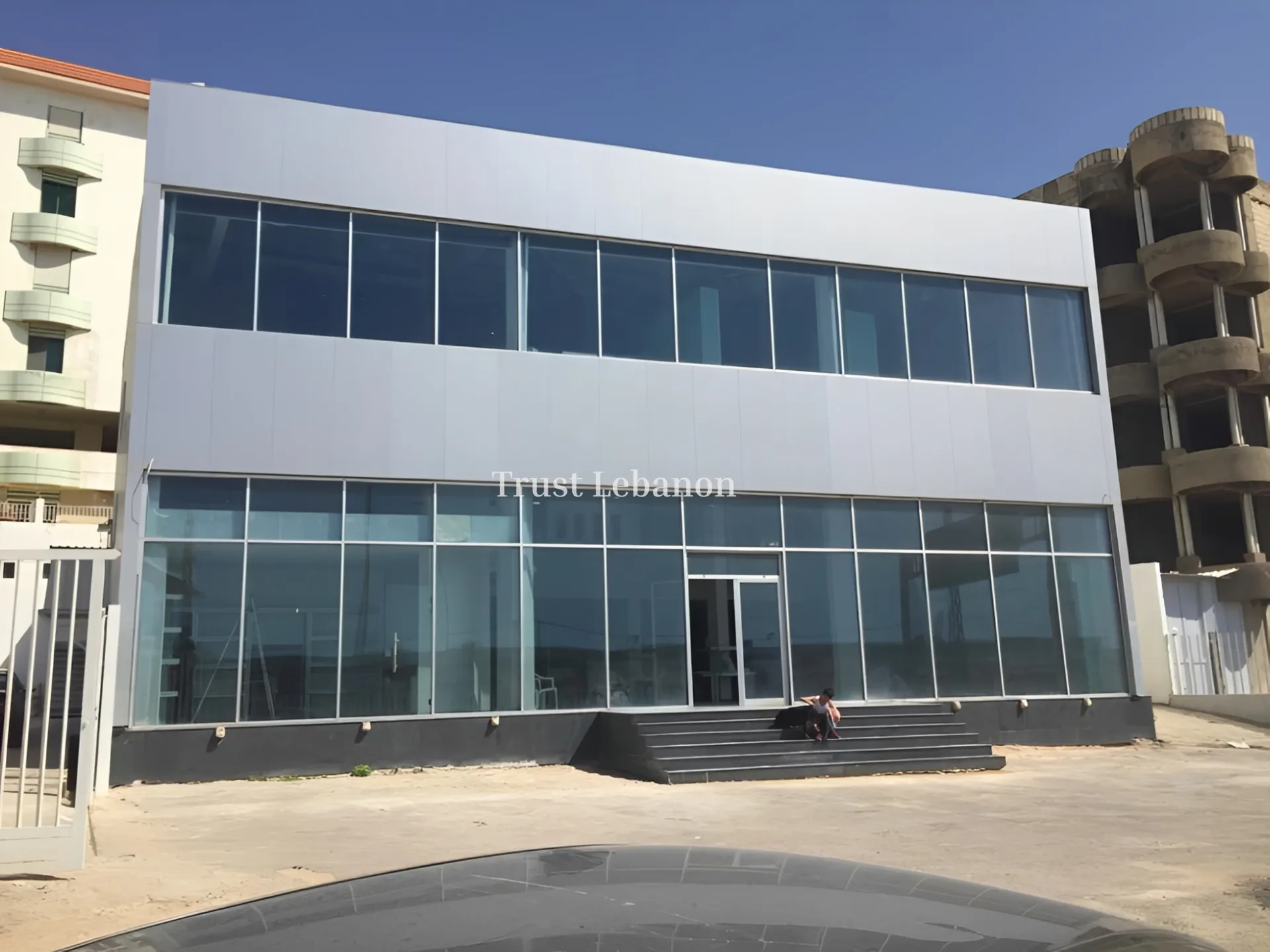 Showroom for sale in Khalde, Lebanon