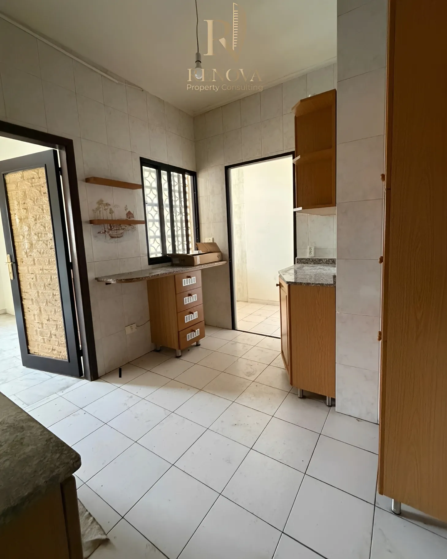 Building for sale in Antelias, Lebanon
