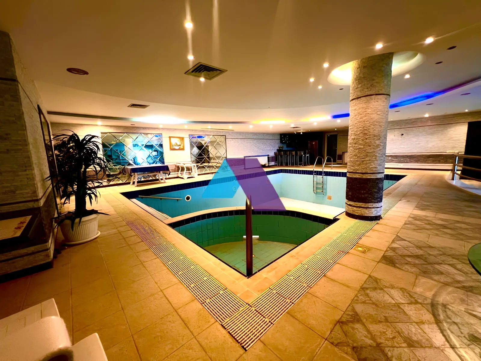 Villa for Sale in Yarzeh - 7 bed, 10 bath
