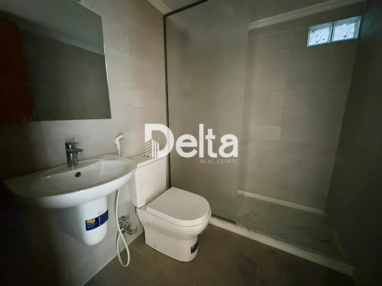 Apartment for rent in Ras al naba'a, beirut, lebanon