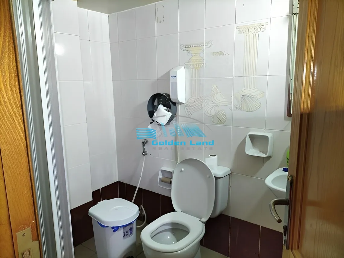 Shop for rent in Hazmieh, Lebanon