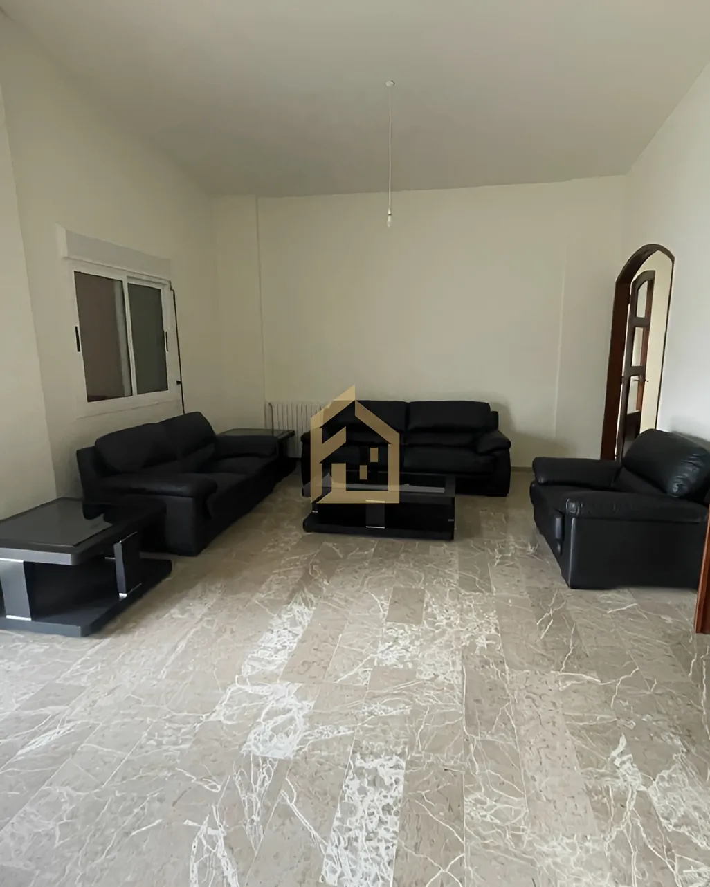 Apartment for rent in Jeita, Lebanon - 4 bed, 5 bath