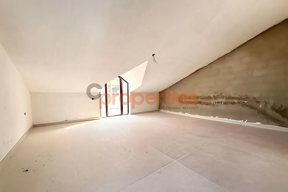 Apartment for Sale in Halat