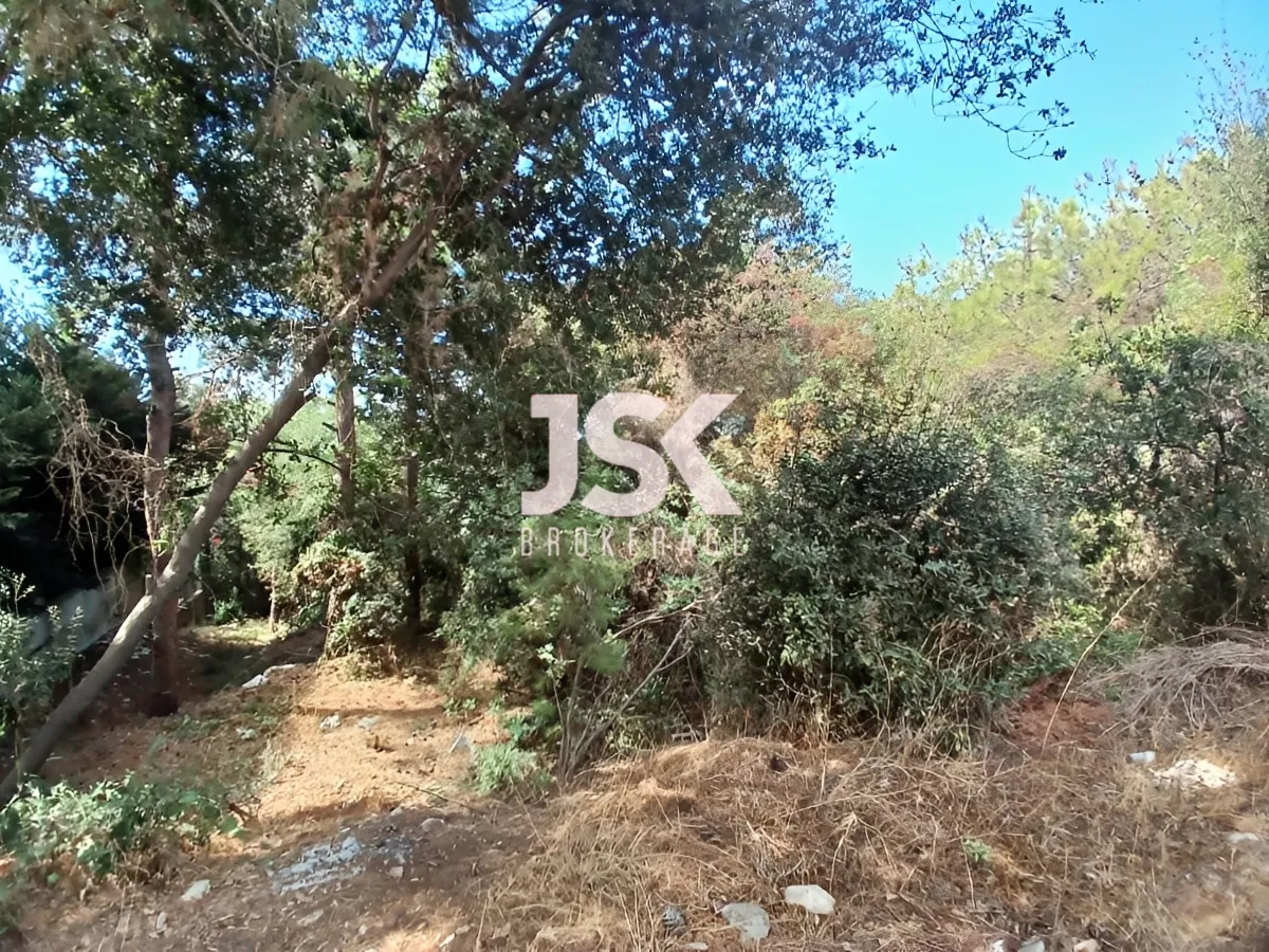 Land for Sale in Rabweh, Metn