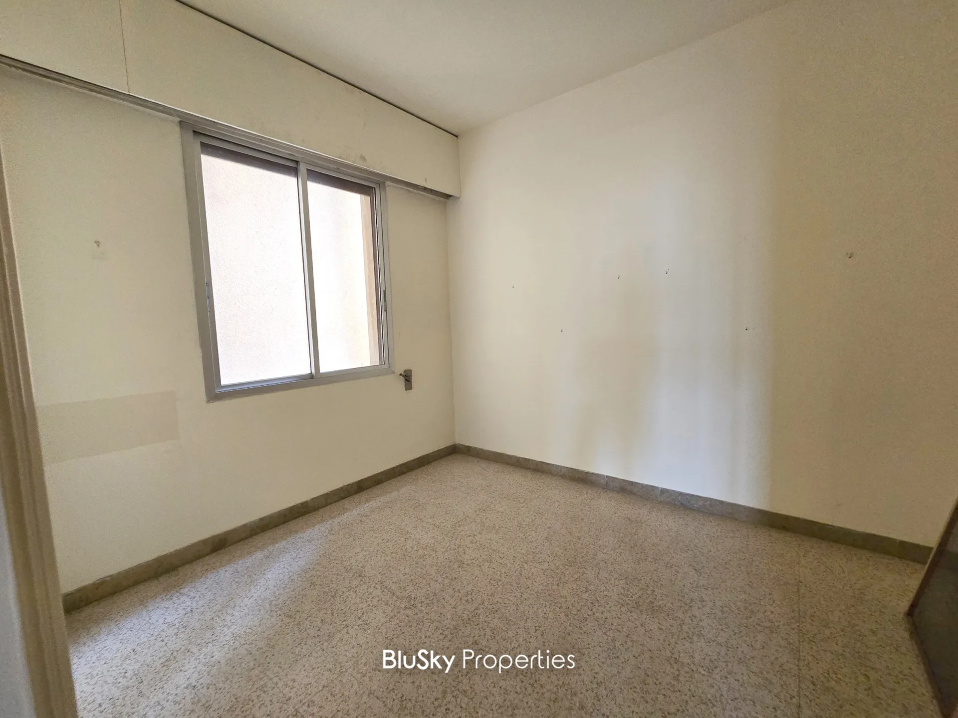 Apartment for sale in Mansourieh, lebanon