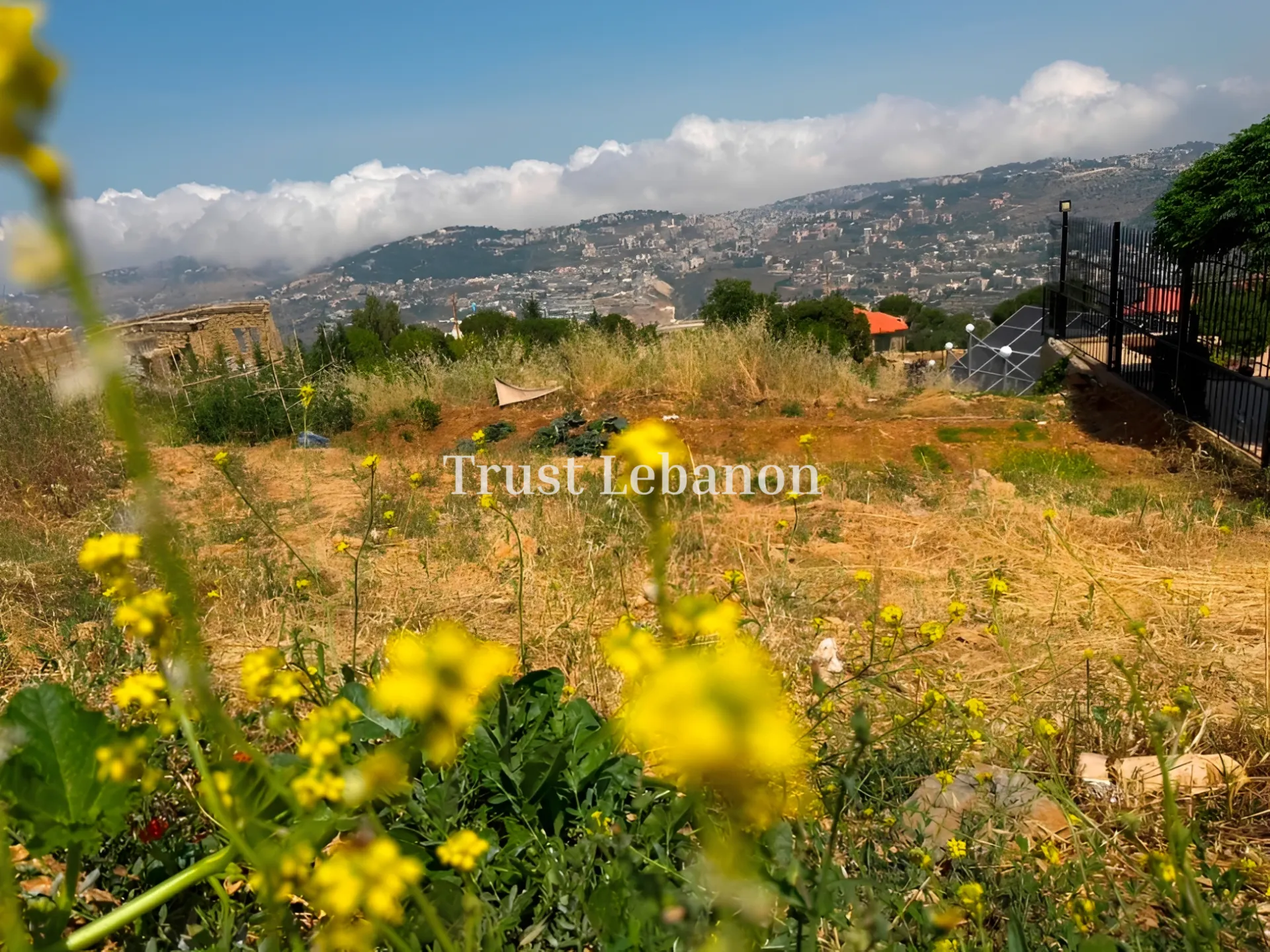Residential Land for sale in Bhamdoun