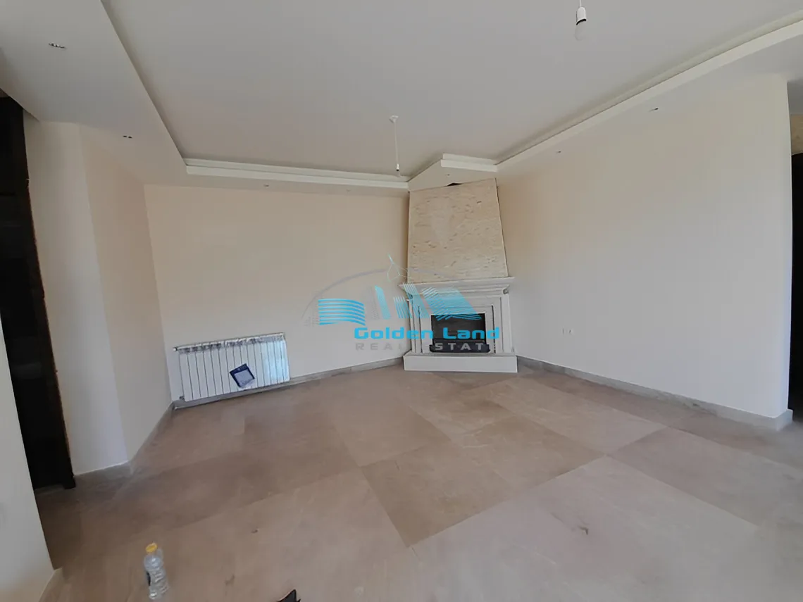 Apartment for Sale in Chouaiyya, Lebanon - 3 bed, 3 bath