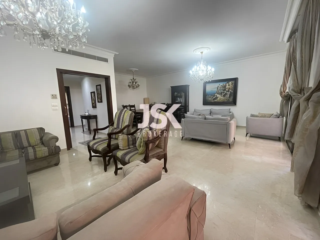 Apartment for Sale in Ain Al Mraiseh
