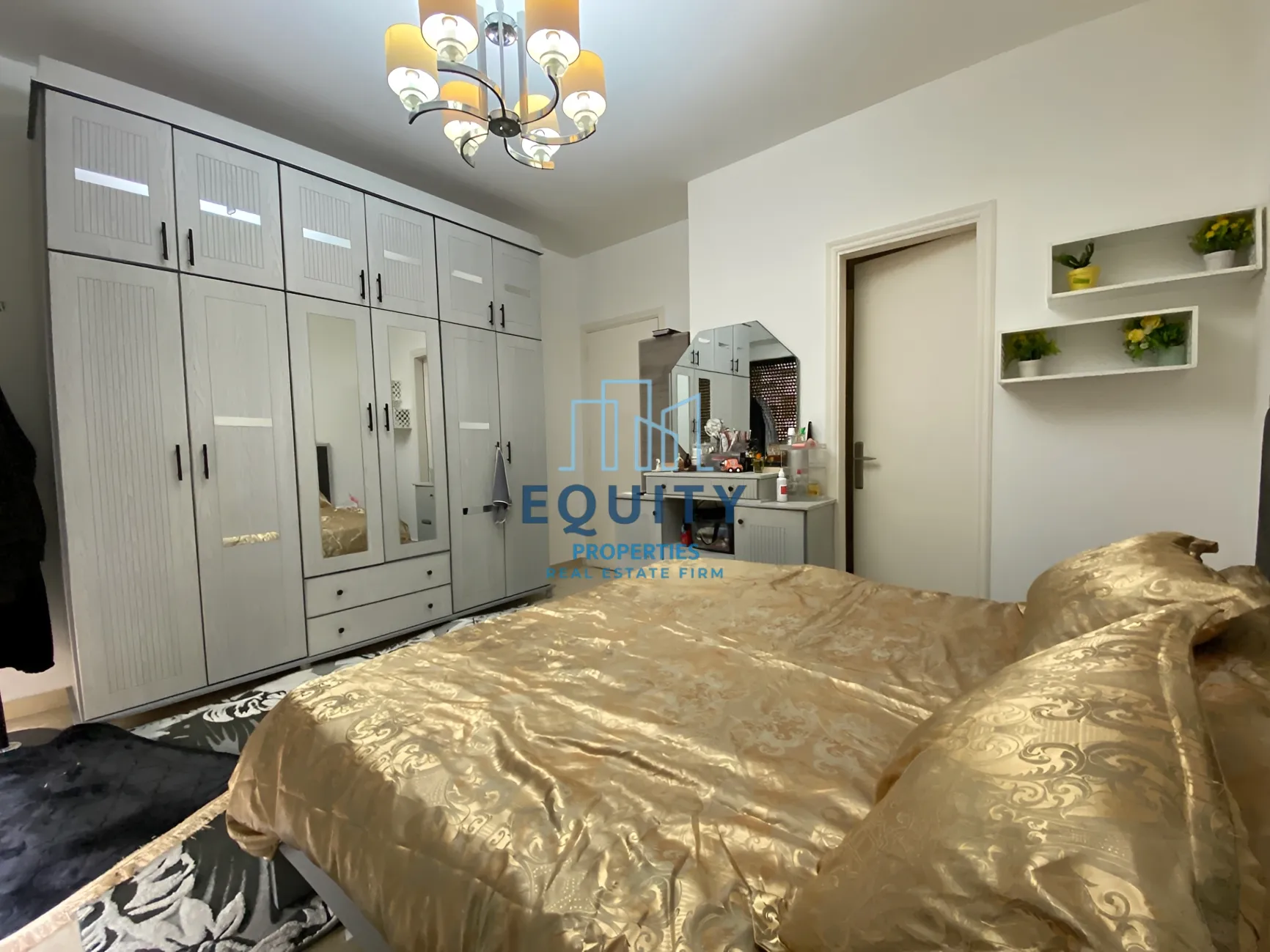 Apartment for sale in Zarif, Bayrut, Lebanon