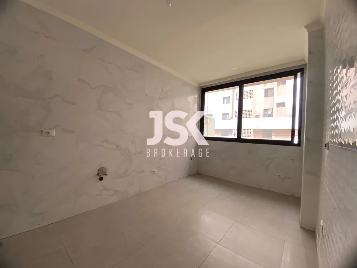 Apartment for sale in Achrafieh, Beirut, Lebanon - 3 bed, 2 bath