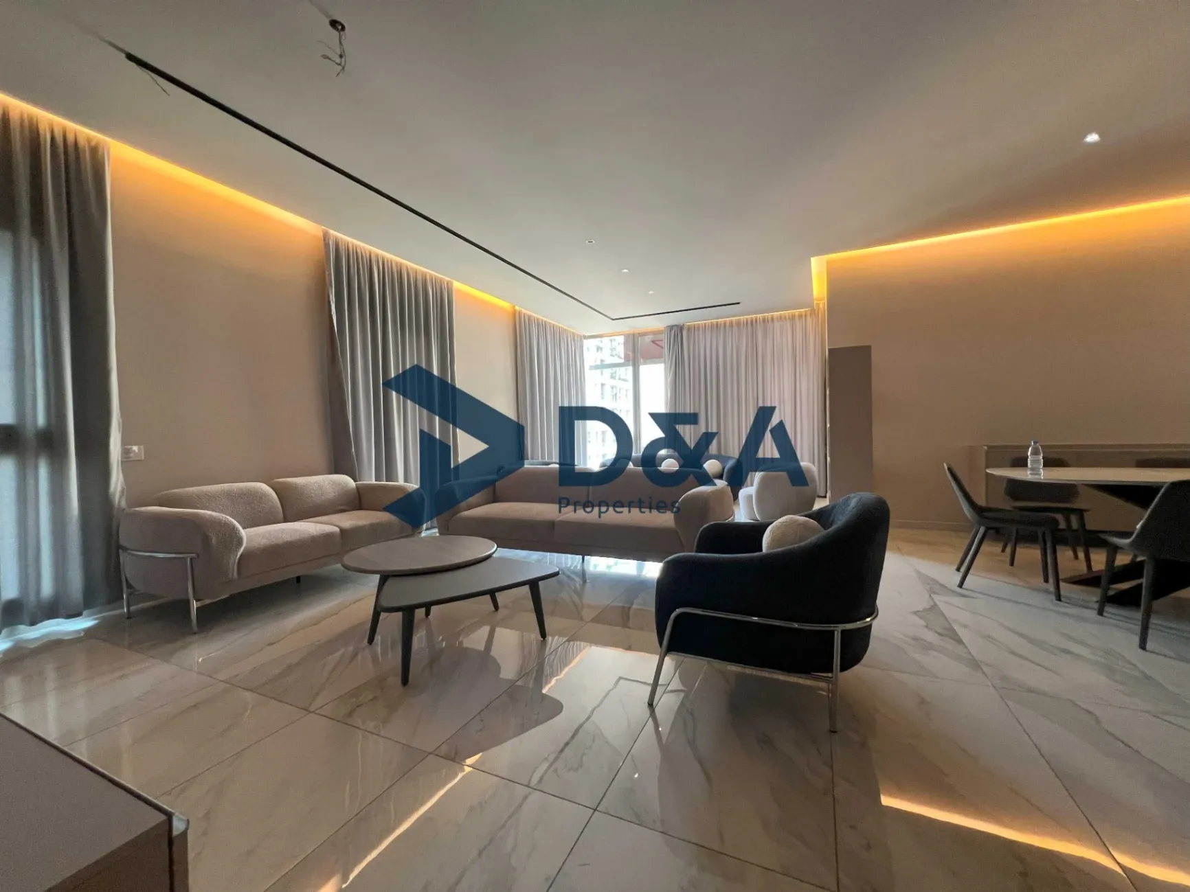 Apartment for rent in Achrafieh, Beirut, Lebanon - 3 bed, 4 bath