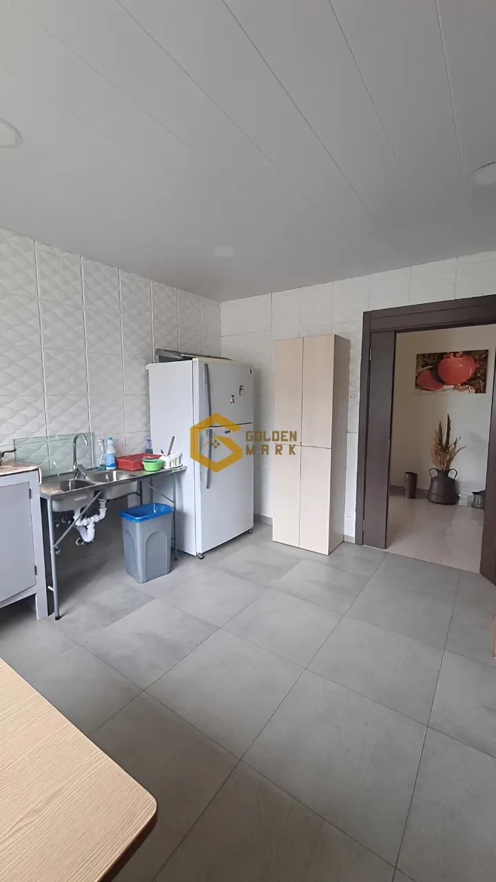 Apartment for Rent in Ain Aalaq