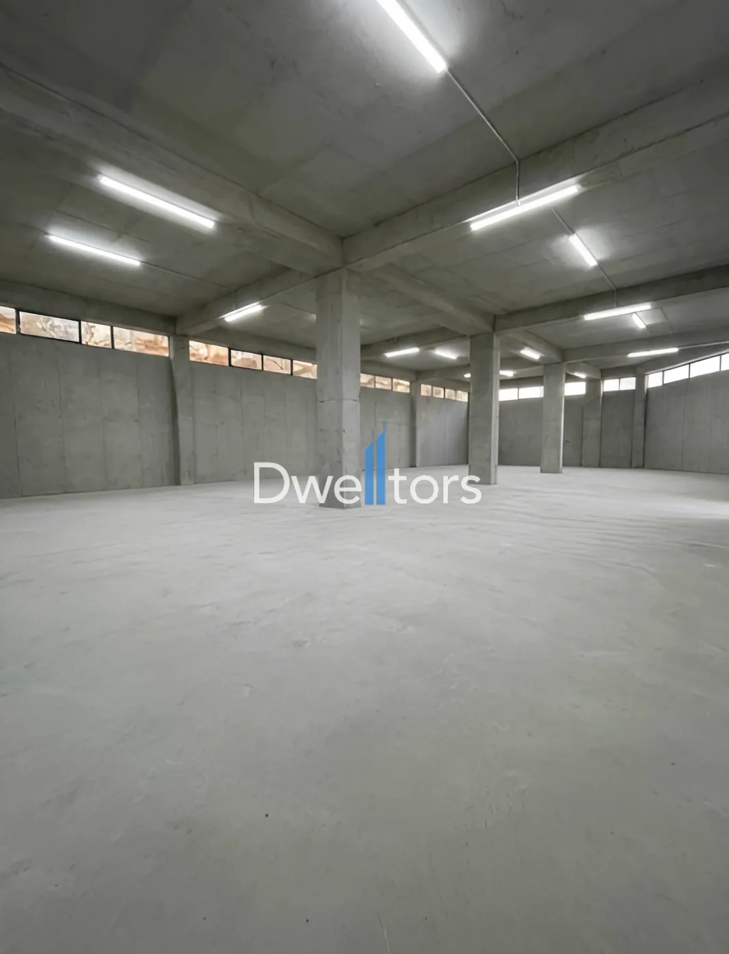Warehouse for rent in Nahr El Mot