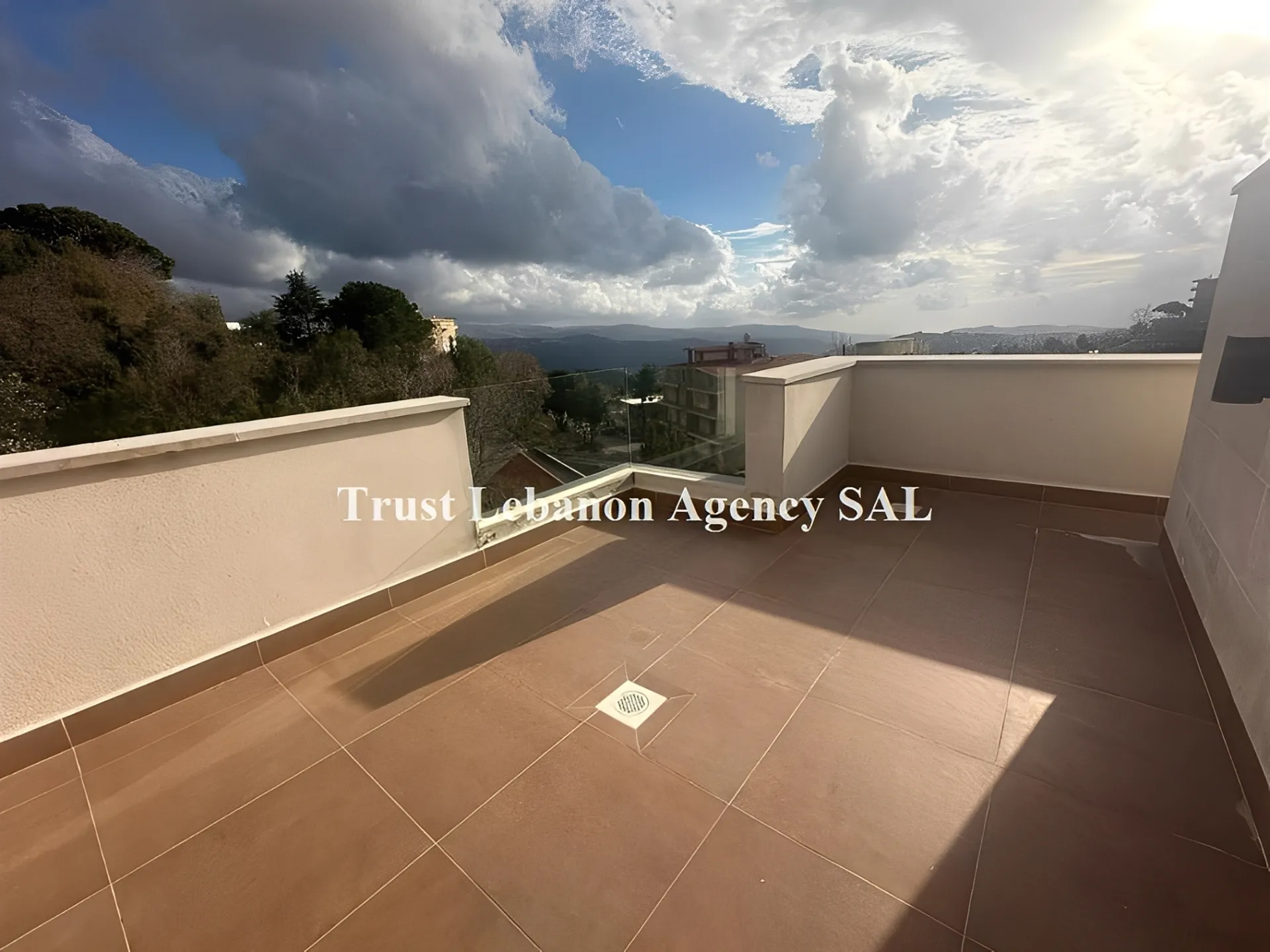 Duplex for Sale in Metn Dahr Al Sowan Lebanon - 3 bed, 3 bath