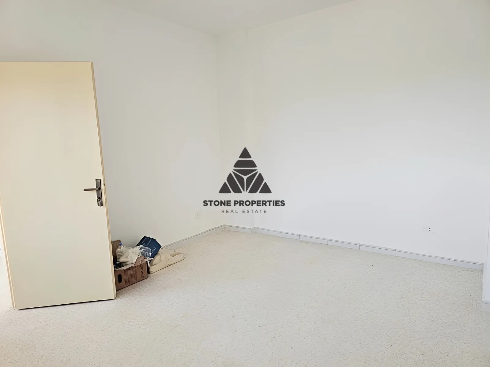 Office for sale in Bauchrieh, lebanon