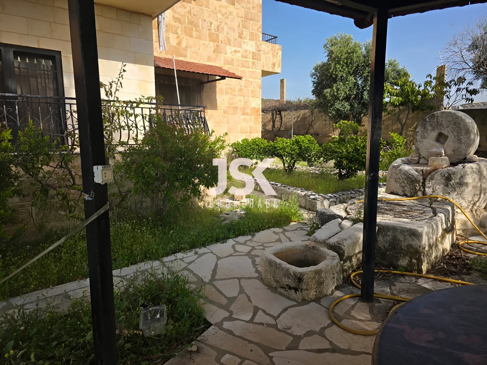 Villa for Sale in Barbir