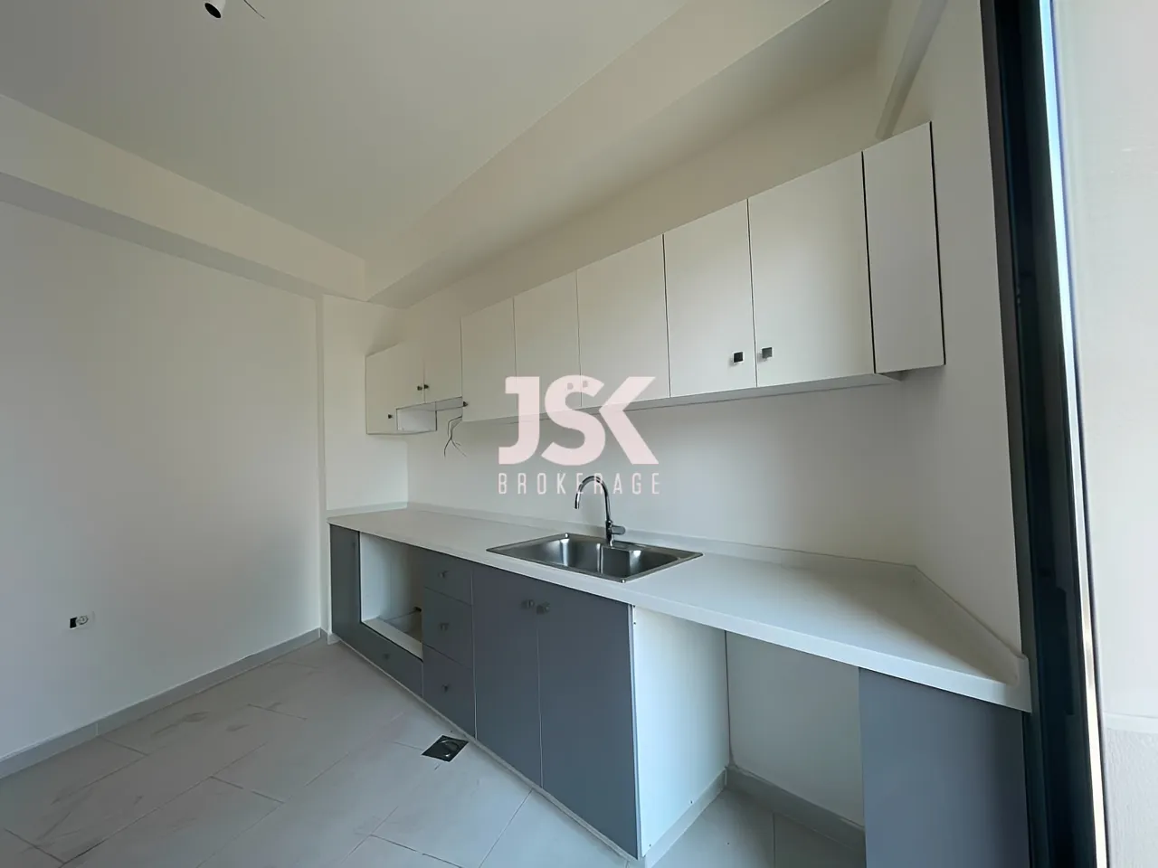 Duplex for sale in Achrafieh