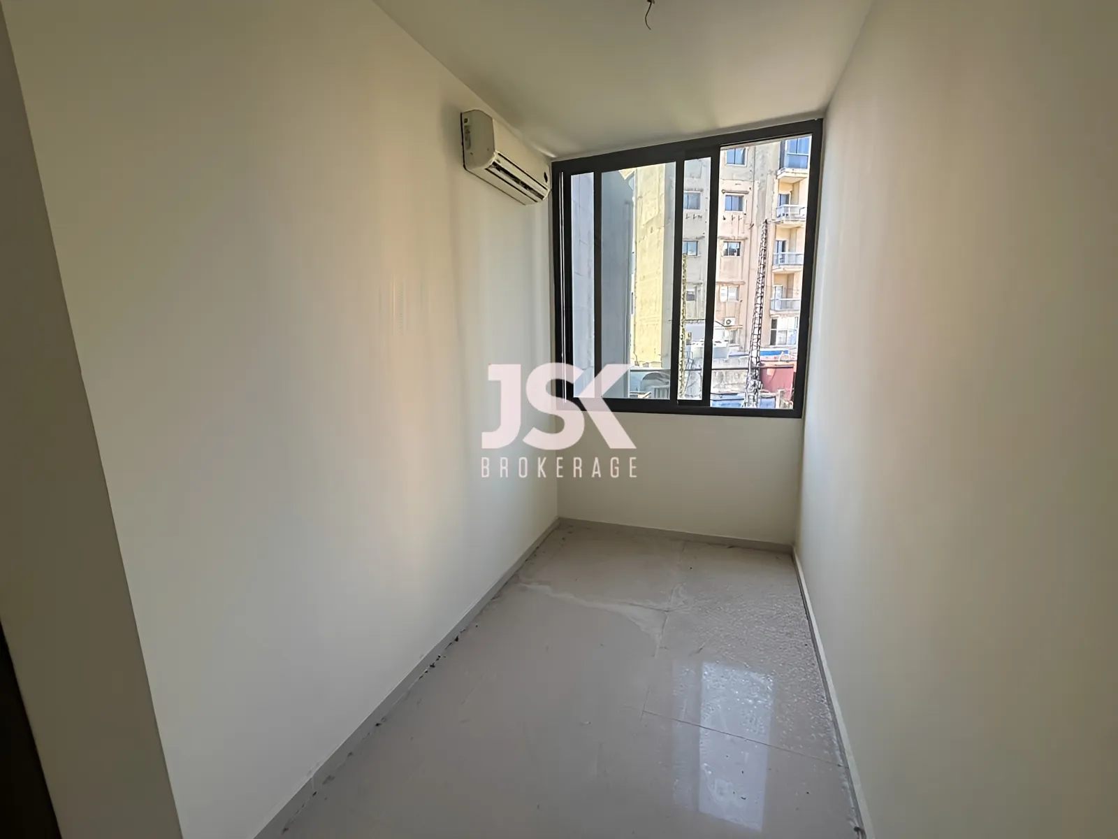 Office for Rent in Zalqa