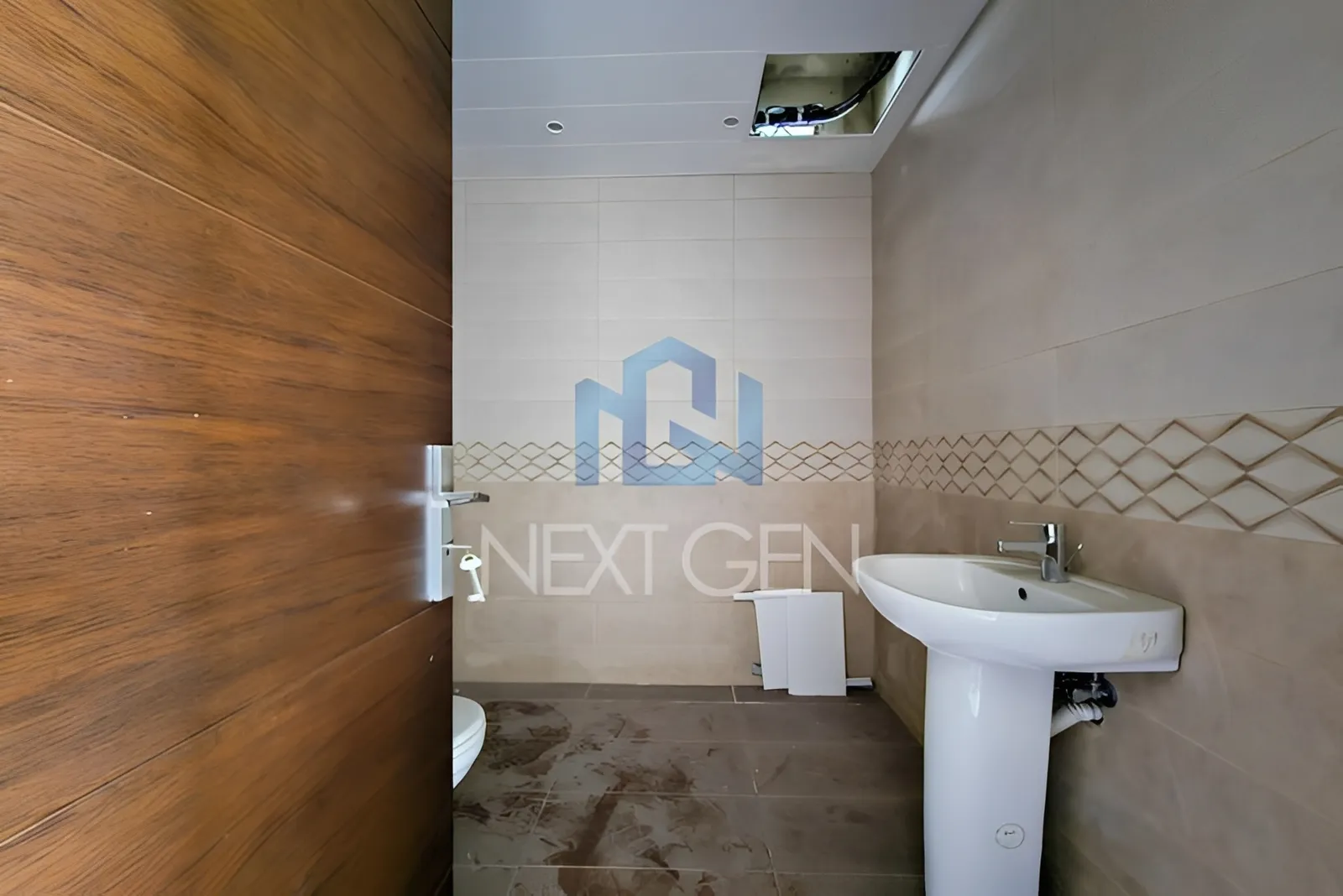 Apartment for Sale in Ramlet El Baida