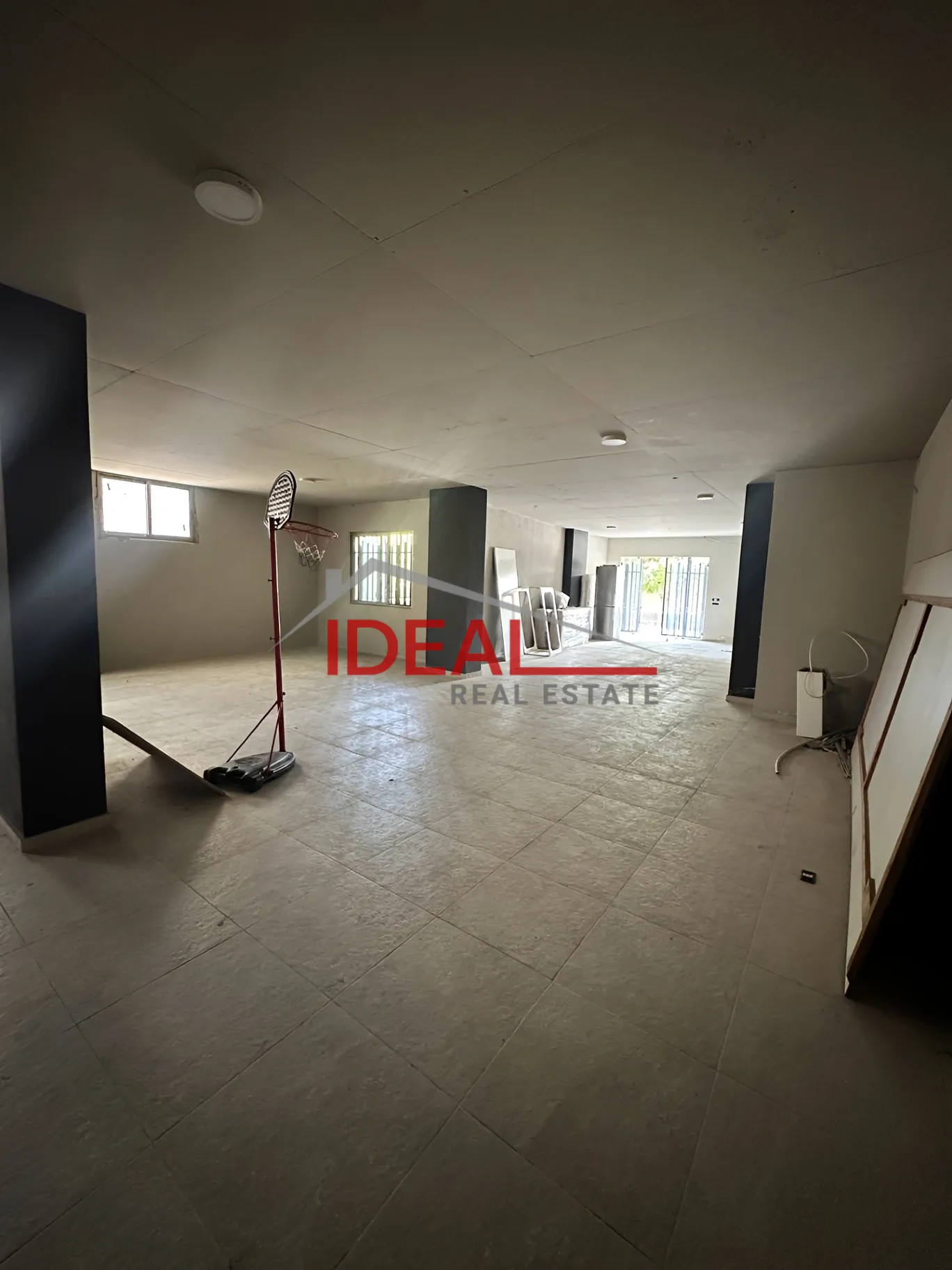 Shop for rent in Baabda