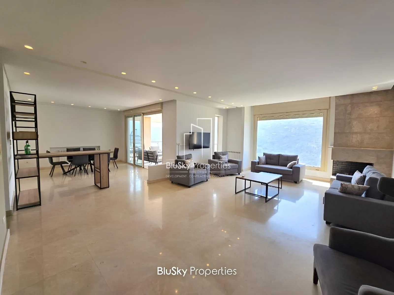 Apartment for Sale in Mansourieh - 3 bed, 4 bath