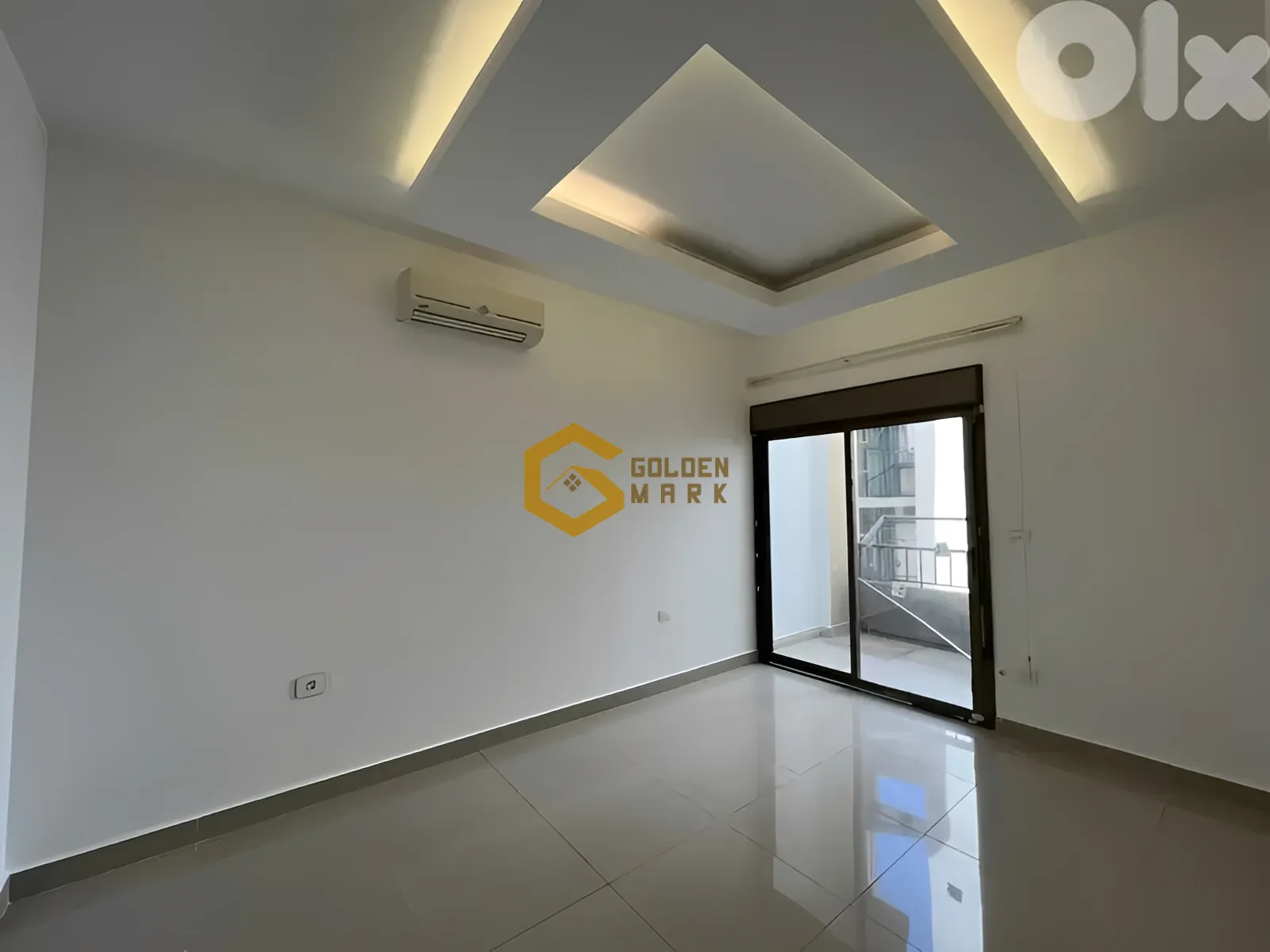 Apartment for Sale in Achrafieh, Beirut - 3 bed, 2 bath